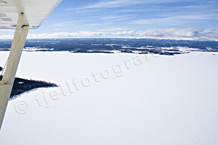Storsjöflaket vintertid drönarbilder, drönarfoto, flygbild, flygbilder, Flygfoto, flygfoton, is, isbelagd, Jämtland, Landskap, Sjorsjöflaket, sjö, Storsjön, vinter