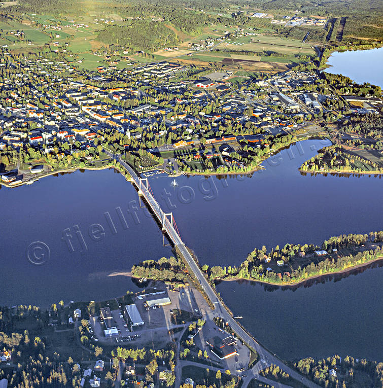 bro, drnarbild, drnarbilder, drnarfoto, flygbild, flygbilder, Flygfoto, flygfoton, Jmtland, samhllen, Strms Vattudal, Strmsund, Strmsundsbron, Vattudalen