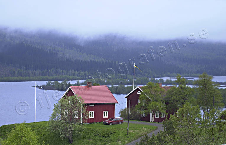 dimma, grd, hus, Jmtland, Landskap, rdmlad, sommar, stuga, stugor, re, resjn
