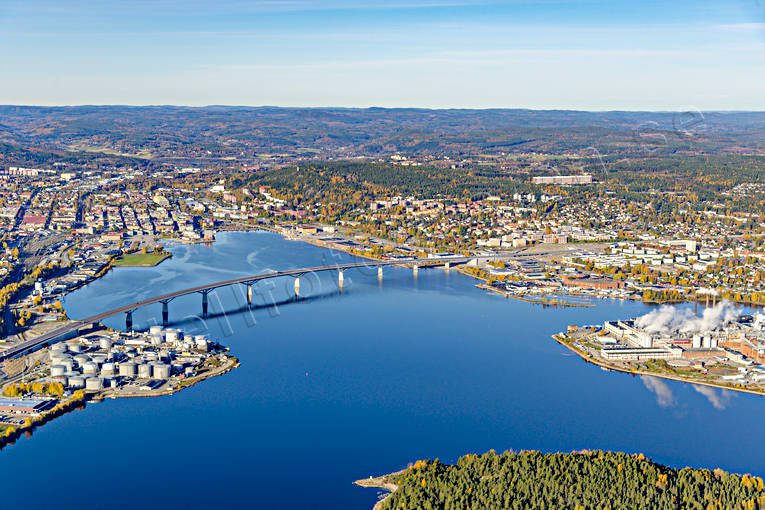 Sundsvallsbron Flygfoto bro, drönarbilder, drönarfoto, flygbild, flygbilder, Flygfoto, flygfoton, höst, Medelpad, städer, Sundsvall, Sundsvallsbron