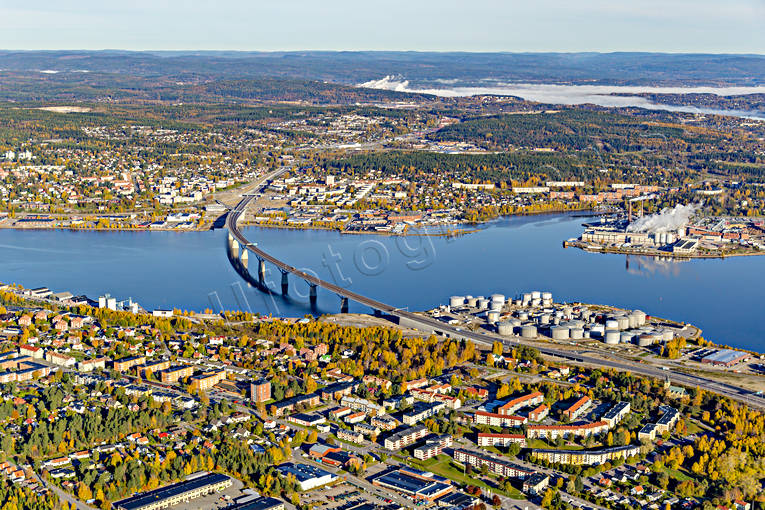 Sundsvallsbron Flygfoto bro, drönarbilder, drönarfoto, flygbild, flygbilder, Flygfoto, flygfoton, höst, Medelpad, städer, Sundsvall, Sundsvallsbron