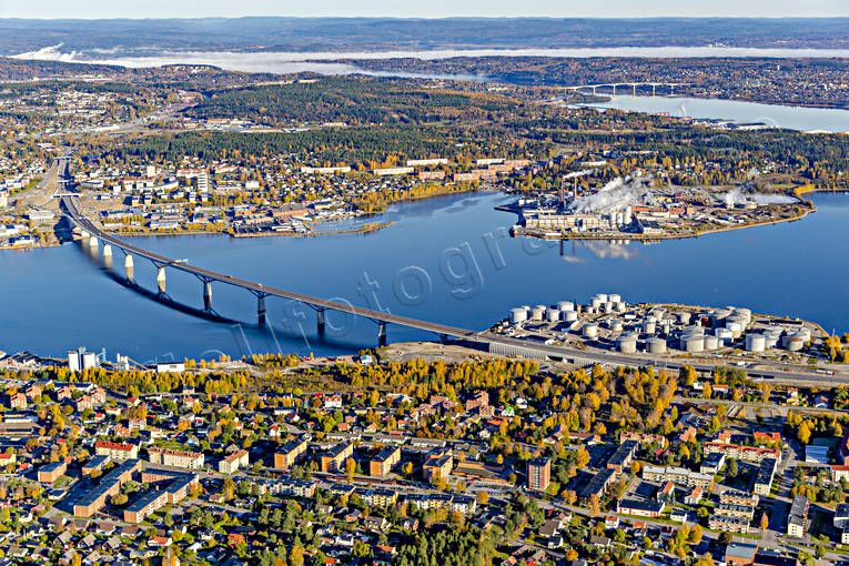 bro, drönarbilder, drönarfoto, flygbild, flygbilder, Flygfoto, flygfoton, höst, Medelpad, städer, Sundsvall, Sundsvallsbron
