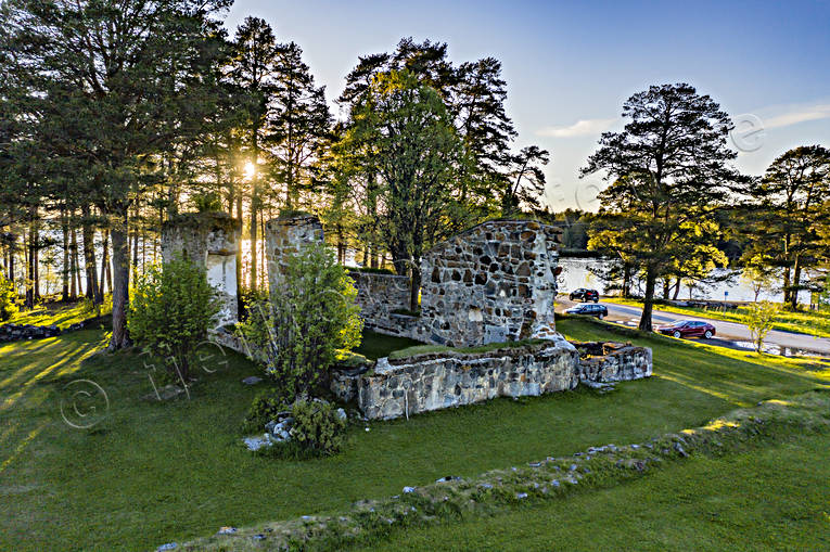 Sunne Kyrkoruin och Kastal anläggningar, byggnationer, drönarbild, drönarbilder, drönarfoto, flygbild, flygbilder, Flygfoto, flygfoton, forntid, Jämtland, kastal, kultur, kyrkoruin, ruin, ruiner, Sunne