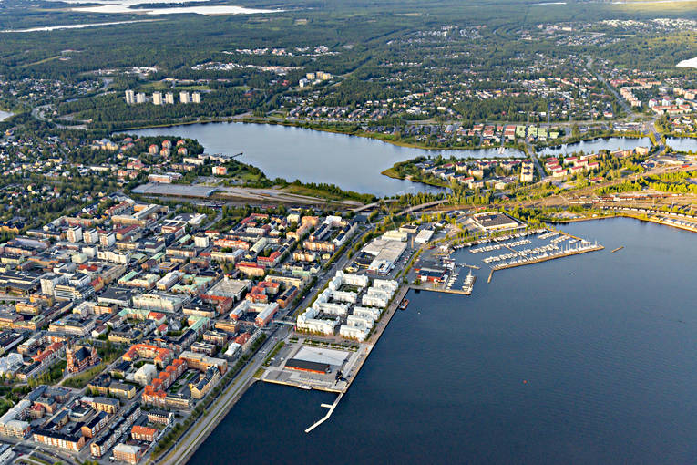 Svartön Luleå Flygfoto drönarbilder, drönarfoto, flygbild, flygbilder, Flygfoto, flygfoton, gästhamn, Luleå, Norrbotten, småbåtshamn, sommar, städer, Södra hamnen