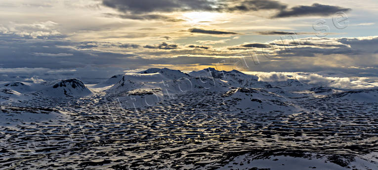 Sylarnamassivet drönarbilder, drönarfoto, fjäll, flygbild, flygbilder, Flygfoto, flygfoton, Jämtland, Landskap, sylarna, Sylarnamassivet, vår, vårfjäll