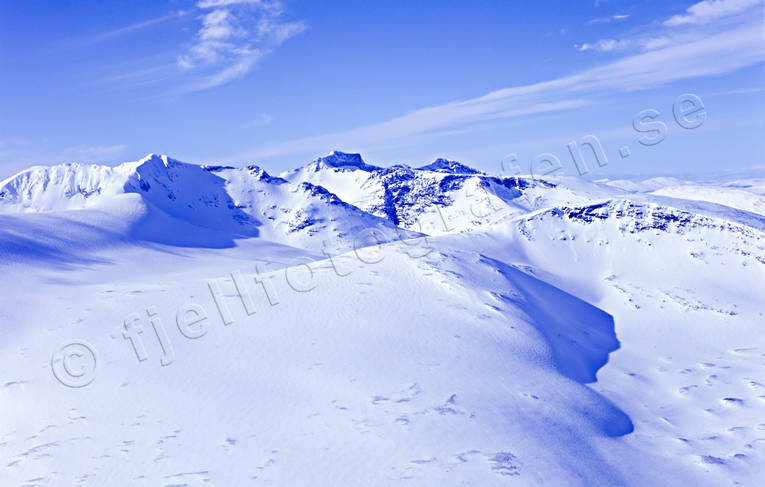 Sylarnamassivet drönarbilder, drönarfoto, fjälltoppar, flygbild, flygbilder, Flygfoto, flygfoton, Jämtland, Landskap, lillsylen, Storlylen, Svenska Fjällen, sylarna, Sylarnamassivet, templet