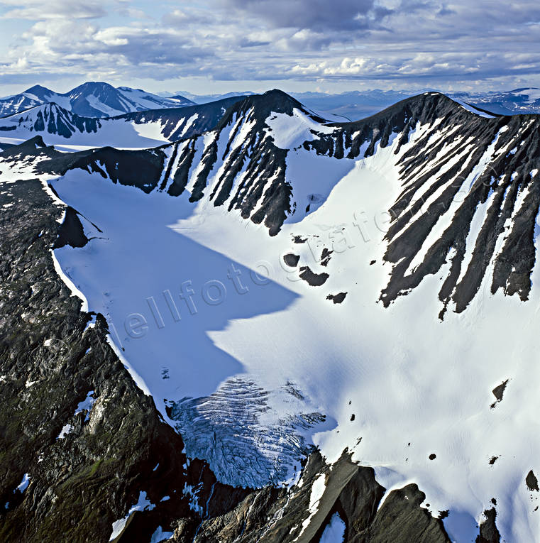 Såltatjåkkå och Kassatjåkkå i Sarek drönarbilder, drönarfoto, fjällbilder, FJÄLLEN, flygbild, flygbilder, Flygfoto, flygfoton, högfjäll, Kassatjåkkå, Landskap, lappland, nationalparker, sarek, sommar, Såltajiegna, Såltatjåkkå