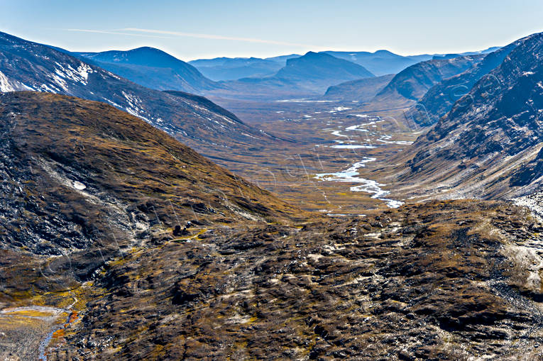 Tjäktjapasset och Tjäktjavagge drönarbilder, drönarfoto, fjällbilder, FJÄLLEN, fjällpass, flygbild, flygbilder, Flygfoto, flygfoton, höst, Kungsleden, Landskap, lappland, Tjäktjapasset, Tjäktjavagge
