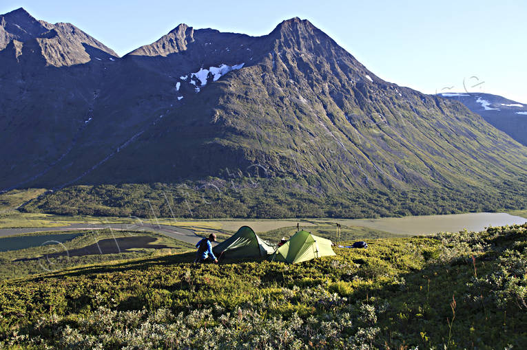 Bielloriehppe, fjll, fjlltopp, fjlltoppar, fjllvandra, fjllvandrare, fjllvandring, friluftsliv, hgfjll, Landskap, Laponia, lappland, natur, Pielloreppe, Rapadalen, Rapaselet, sarek, Sarek nationalpark, Sarekfjll, sommar, tlt, tlta, tltlger, tltning, tltplats, uteliv