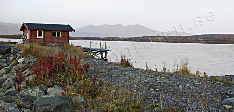 Torne Träsk och fjället Vakketjåkka Abisko, båthamn, höst, Landskap, lappland, Torne Träsk, Vakketjåkka