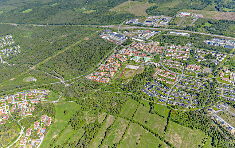 drnarbilder, drnarfoto, flygbild, flygbilder, Flygfoto, flygfoton, Jmtland, Odensala, sommar, stder, Torvalla, stersund