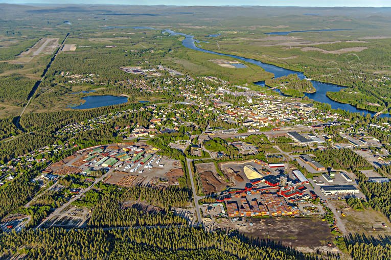 anlggningar, drnarbilder, drnarfoto, flygbild, flygbilder, Flygfoto, flygfoton, Hrjedalen, samhllen, sommar, Sveg, torvfabriken