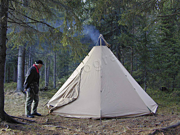 camping, fjällvandring, friluftsliv, kåta, Moskoselkåtan, sommar, tält, tältkåta, uteliv, äventyr