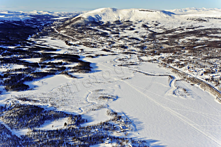 Tänndalen och Hamrafjället drönarbilder, drönarfoto, flygbild, flygbilder, Flygfoto, flygfoton, Hamrafjället, Härjedalen, Landskap, Tänndalen, Tänndalssjön, vinter