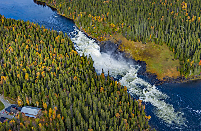 Tännforsen Flygfoto drönarbilder, drönarfoto, fall, flygbild, flygbilder, Flygfoto, flygfoton, fors, Indalsälven, Jämtland, Landskap, sevärdhet, Sevärdheter, turism, turistmål, Tännforsen, vatten, vattenfall, Åreälven