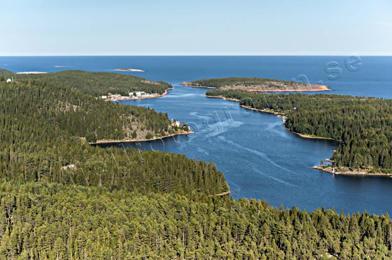 Ulvösundet Flygfoto drönarbilder, drönarfoto, flygbild, flygbilder, Flygfoto, flygfoton, höga kusten, Landskap, norra, sommar, sund, surströmming, Ulvöarna, Ulvön, Ulvösundet, Ångermanland