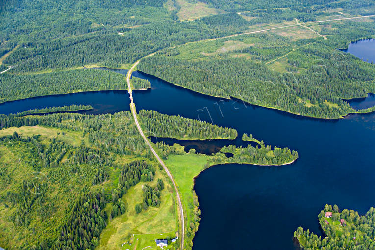 Utloppet av Långan drönarbilder, drönarfoto, flygbild, flygbilder, Flygfoto, flygfoton, Jämtland, Långan, sommar, utloppet, älv, älvar