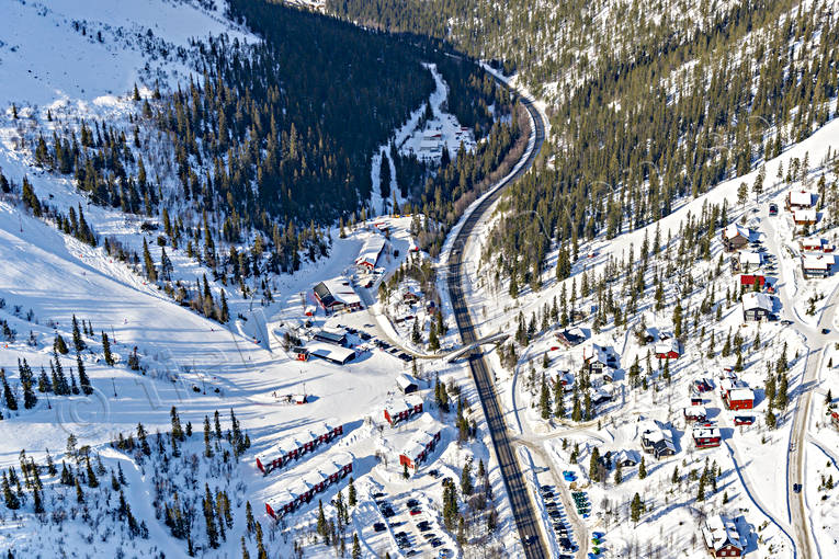 Vemdalsskalet Flygfoto anläggningar, drönarbilder, drönarfoto, flygbild, flygbilder, Flygfoto, flygfoton, Härjedalen, skidanläggning, skidbackar, skidort, Vemdalsskalet, vinter