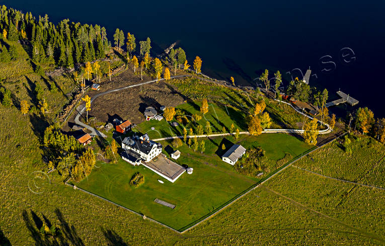 Verkö Slott anläggningar, drönarbilder, drönarfoto, flygbild, flygbilder, Flygfoto, flygfoton, hotell, höst, Jämtland, Storsjön, Verkö slott, Verkön