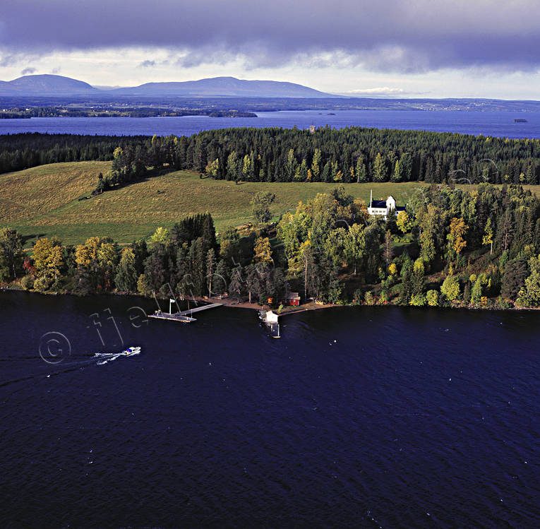 Verkö slott på Verkön i Storsjön byggnader, drönarbilder, drönarfoto, flygbild, flygbilder, Flygfoto, flygfoton, Jämtland, Storsjön, Verkö slott, Verkön