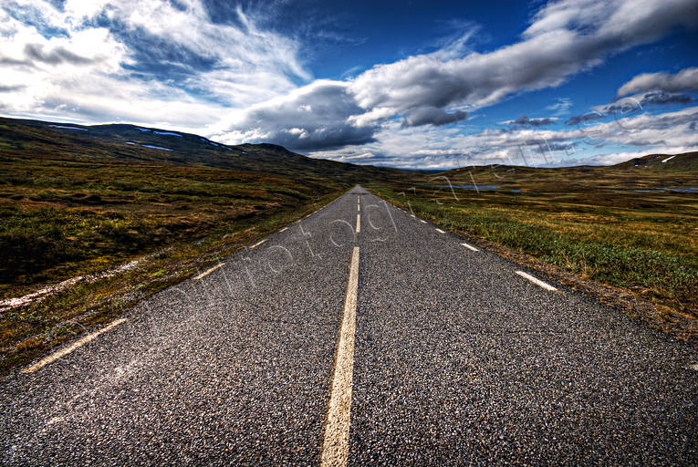 bilvg, kalfjll, kommunikationer, landfart, Landskap, lappland, markbild, motor, sommar, Stekenjokk, Stekenjokkvgen, turistvg, vildmark, Vildmarksvgen, rstider