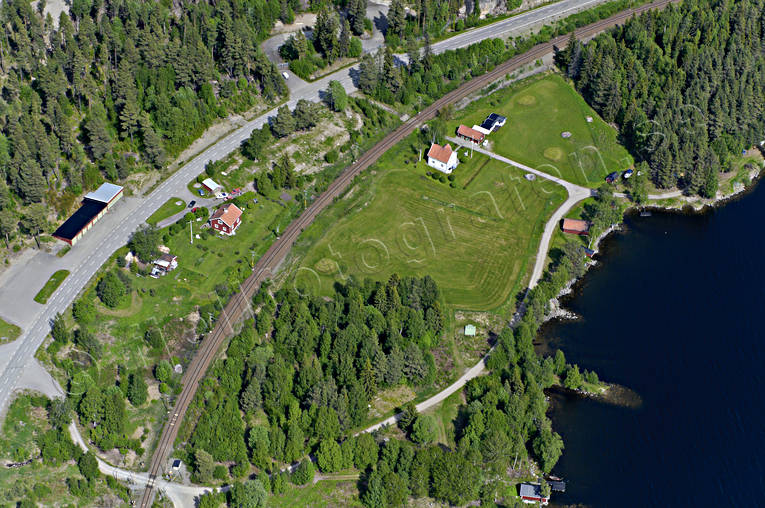 Villor i Viken vid Göllö drönarbilder, drönarfoto, flygbild, flygbilder, Flygfoto, flygfoton, gårdar, Gällö, Jämtland, sommar, stugor, Viken, villor