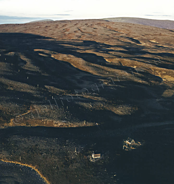 Vindskyddet vid Visjön drönarbilder, drönarfoto, fjäll, fjällandskap, fjällvandra, flygbild, flygbilder, Flygfoto, flygfoton, Jämtland, Landskap, led fjälled, sommar, vindskydd, Visjön