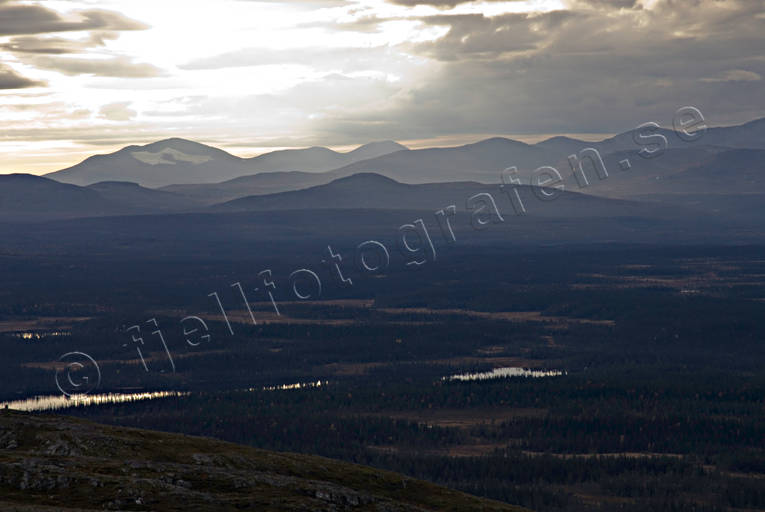 Vy från Fangvalen drönarbilder, drönarfoto, Fangvalen, fjäll, flygbild, flygbilder, Flygfoto, flygfoton, Helags, höst, Jämtland, Landskap, Svenska Fjällen