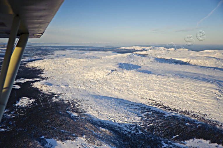 Vy över Oviksfjällen drönarbilder, drönarfoto, fjäll, flygbild, flygbilder, Flygfoto, flygfoton, förvinter, Jämtland, kalfjäll, Landskap, Oviksfjällen
