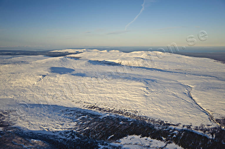 Vy över Oviksfjällen drönarbilder, drönarfoto, fjäll, flygbild, flygbilder, Flygfoto, flygfoton, förvinter, Jämtland, kalfjäll, Landskap, Oviksfjällen