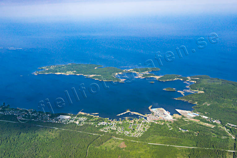 Vänern vid Otterbäcken drönarbilder, drönarfoto, flygbild, flygbilder, Flygfoto, flygfoton, hamn, Landskap, Otterbäcken, småbåtshamn, sommar, Storön, Vänern, Västergötland