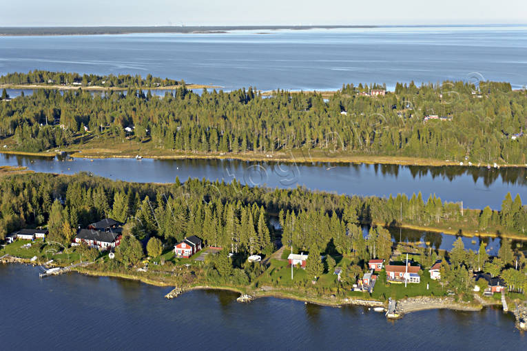Västerbotten Sweden drönarbilder, drönarfoto, flygbild, flygbilder, Flygfoto, flygfoton, Landskap, sommar, stugor, Västerbotten