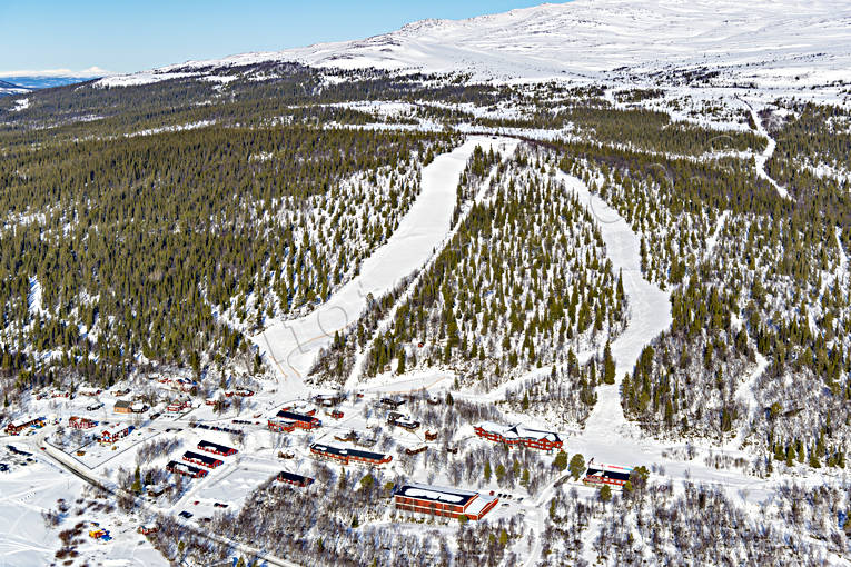 Vålådalen Skidanläggning anläggningar, drönarbild, drönarbilder, drönarfoto, flygbild, flygbilder, Flygfoto, flygfoton, Jämtland, nedfarter, ottfjället, pister, skidanläggning, skidbackar, skidort, vinter, Vålådalen
