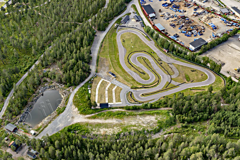 drnarbild, drnarbilder, drnarfoto, flygbild, flygbilder, Flygfoto, flygfoton, motorbana, samhllen, sommar, ngermanland, rnskldsvik