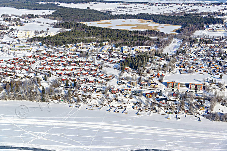 Änge Frösön Flygfoto drönarbilder, drönarfoto, flygbild, flygbilder, Flygfoto, flygfoton, Frösön, Jämtland, städer, vinter, änge, Östersund