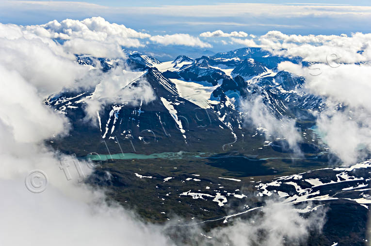 Äpar, Sarek Nationalpark drönarbilder, drönarfoto, flygbild, flygbilder, Flygfoto, flygfoton, Landskap, lappland, moln, nationalpark, sarek, sommar, Vuoinesluobbalah, Äpar