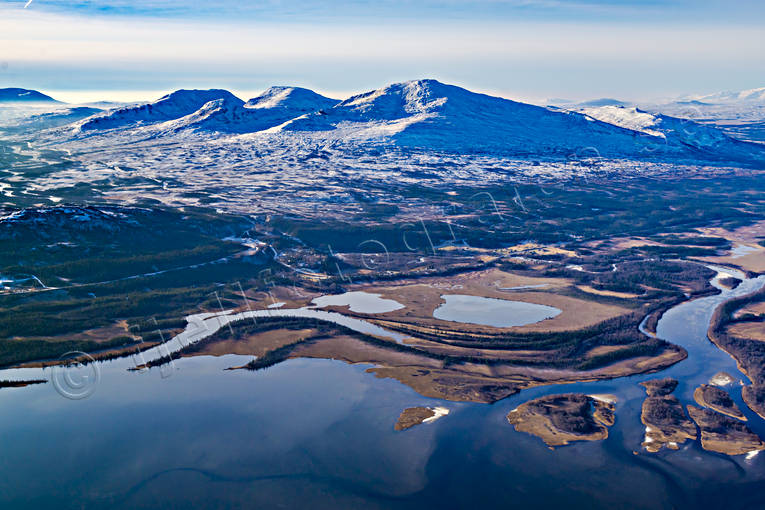 Ånnsjön och Snasahögarna deltaland, drönarbild, drönarbilder, drönarfoto, Enan, flygbild, flygbilder, Flygfoto, flygfoton, fågelskyddsområde, Handöl, Jämtland, Landskap, Snasahögarna, Stor-Tjuvholmen, Storsnasen, Ånnsjön