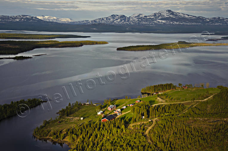 Ånnsjön vid Landverk drönarbilder, drönarfoto, flygbild, flygbilder, Flygfoto, flygfoton, gård, Jämtland, Landskap, Landverk, sommar, Ånnsjön