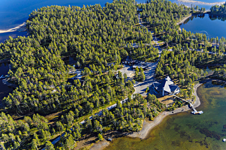 Årrenjarka Fjällby anläggningar, drönarbilder, drönarfoto, fjällby, flygbild, flygbilder, Flygfoto, flygfoton, höst, Landskap, lappland, Saggat, stugby, Årrenjarka