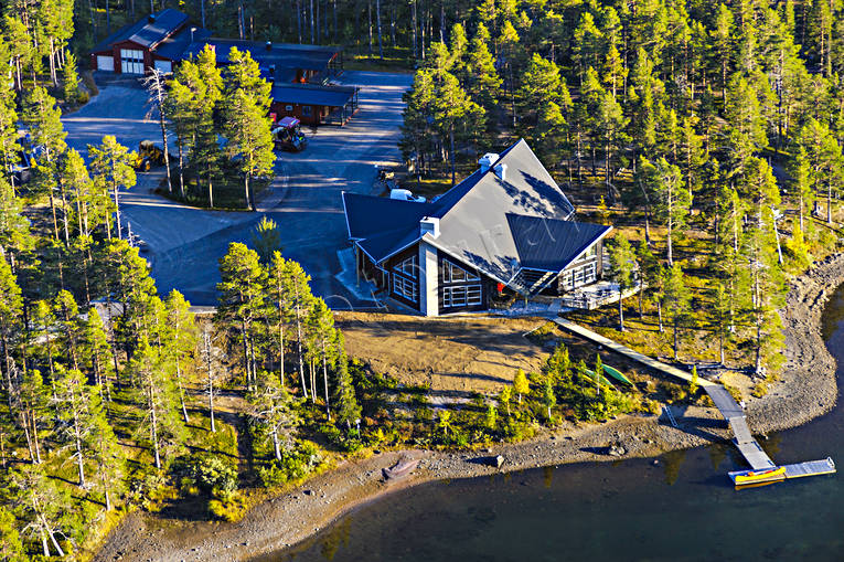 Årrenjarka Fjällby Huvudbyggnad anläggningar, drönarbilder, drönarfoto, fjällby, flygbild, flygbilder, Flygfoto, flygfoton, huvudbyggnad, höst, Landskap, lappland, stugby, Årrenjarka