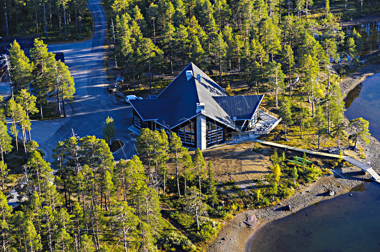 Årrenjarka Fjällby Huvudbyggnad anläggningar, drönarbilder, drönarfoto, fjällby, flygbild, flygbilder, Flygfoto, flygfoton, huvudbyggnad, höst, Landskap, lappland, stugby, Årrenjarka