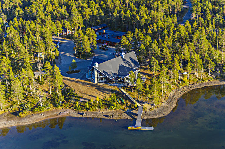 Årrenjarka Fjällby Huvudbyggnad anläggningar, drönarbilder, drönarfoto, fjällby, flygbild, flygbilder, Flygfoto, flygfoton, huvudbyggnad, höst, Landskap, lappland, stugby, Årrenjarka