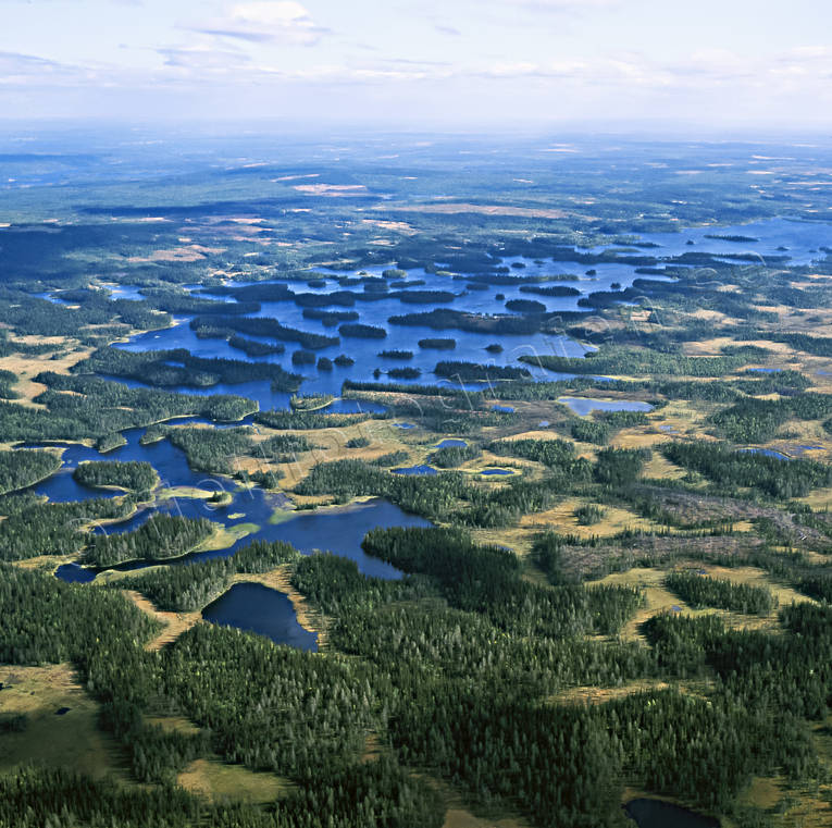 Öjarsjön väster om Strömsund drönarbilder, drönarfoto, flygbild, flygbilder, Flygfoto, flygfoton, holme, Jämtland, Landskap, sommar, Öjarsjön