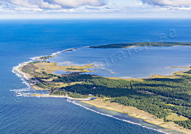 Ölands norra udde drönarbilder, drönarfoto, flygbild, flygbilder, Flygfoto, flygfoton, fyr, Landskap, Långe Erik, norra udde, sommar, udde, Öland, Ölands