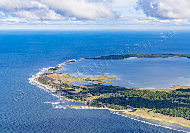Ölands norra udde drönarbilder, drönarfoto, flygbild, flygbilder, Flygfoto, flygfoton, fyr, Landskap, Långe Erik, norra udde, sommar, udde, Öland, Ölands