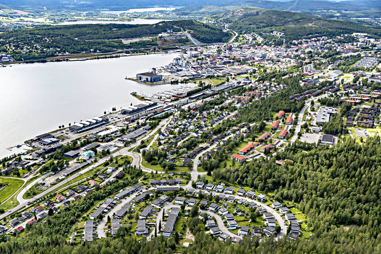 Örnsköldsvik Flygplats drönarbild, drönarbilder, drönarfoto, flygbild, flygbilder, Flygfoto, flygfoton, Lungvik, samhällen, sommar, Ångermanland, Örnsköldsvik, Örnsköldsviksfjärden
