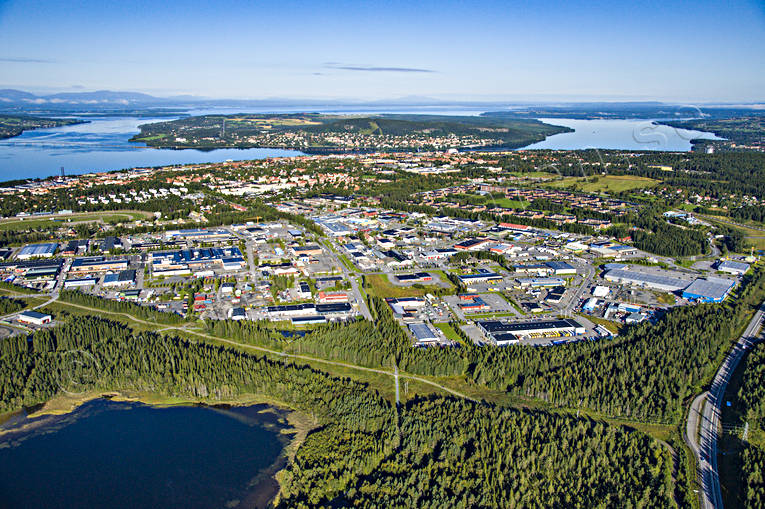Östersund Odenskog drönarbilder, drönarfoto, E14, flygbild, flygbilder, Flygfoto, flygfoton, Frösön, Jämtland, Körfältet, Odenskog, sommar, städer, åssjön, Östersund