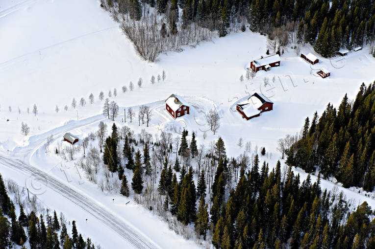 Östra Vålådalen drönarbilder, drönarfoto, flygbild, flygbilder, Flygfoto, flygfoton, gårdar, Jämtland, vinter, Östra Vålådalen