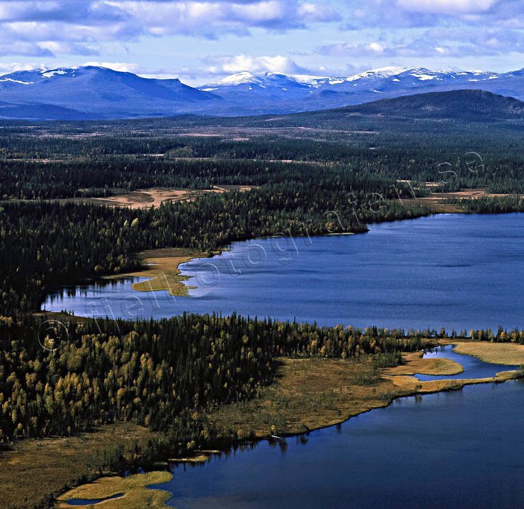 Östra och västra Vattensjön drönarbilder, drönarfoto, fjäll, flygbild, flygbilder, Flygfoto, flygfoton, höst, Jämtland, Landskap, Svenska Fjällen, vattensjön