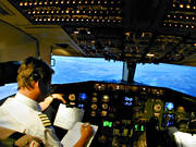 Boeing, cockpit, flyg, flygkapten, frarkabin, kapten, kommunikationer, luftfart, trafikflyg